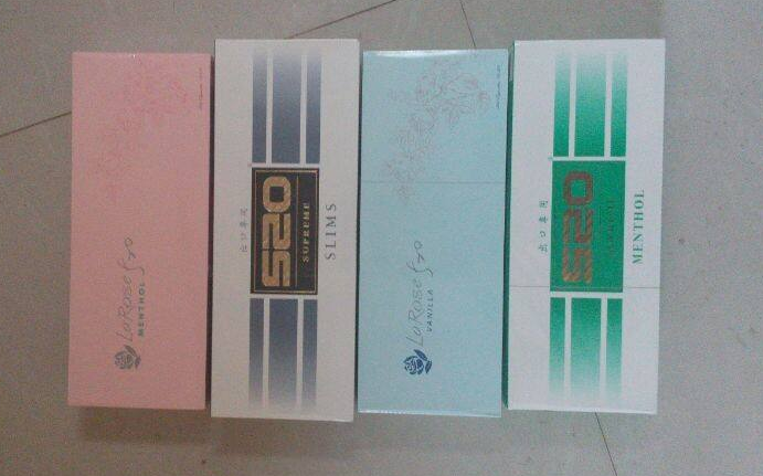 美女洗澡裸露双乳挤奶视频网站