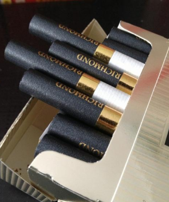 港货外烟代购微商(港澳台香烟代购)